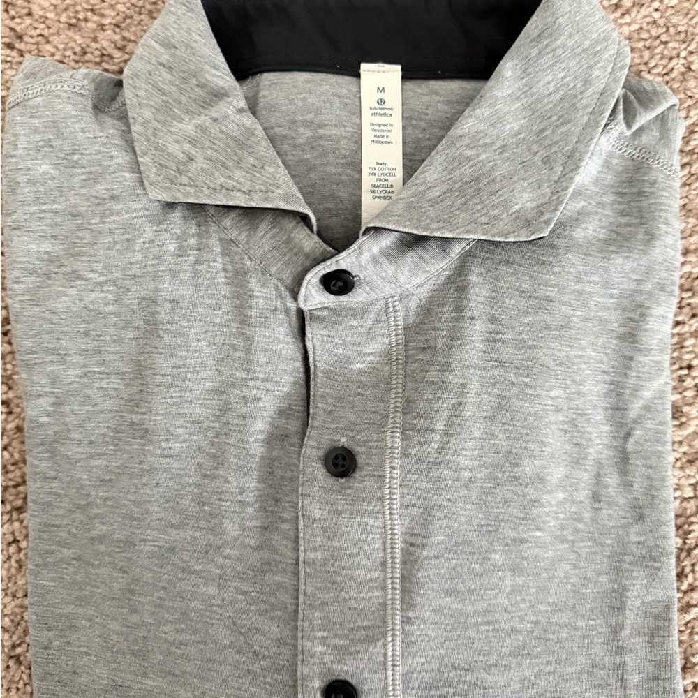 Lululemon Men's Gray Button-Up long sleeve polo shirt